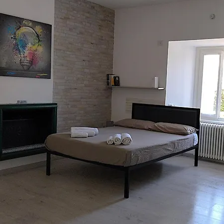 La Casa Dei Laghi 2 - Near Jrc, Leonardo & Maggiore Lägenhet *